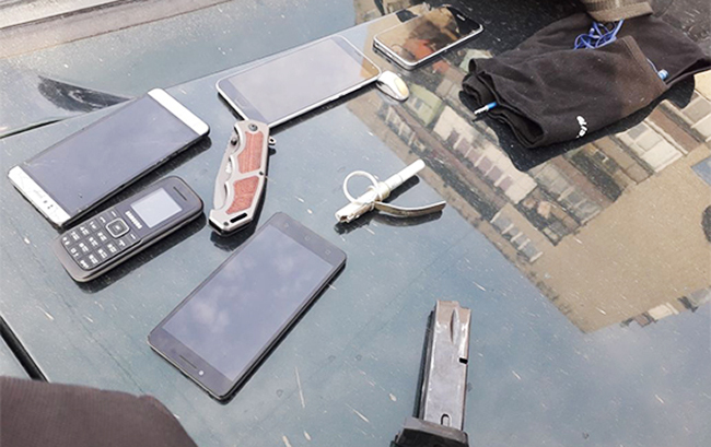 У Дніпропетровській області поліція затримала чоловіків зі зброєю